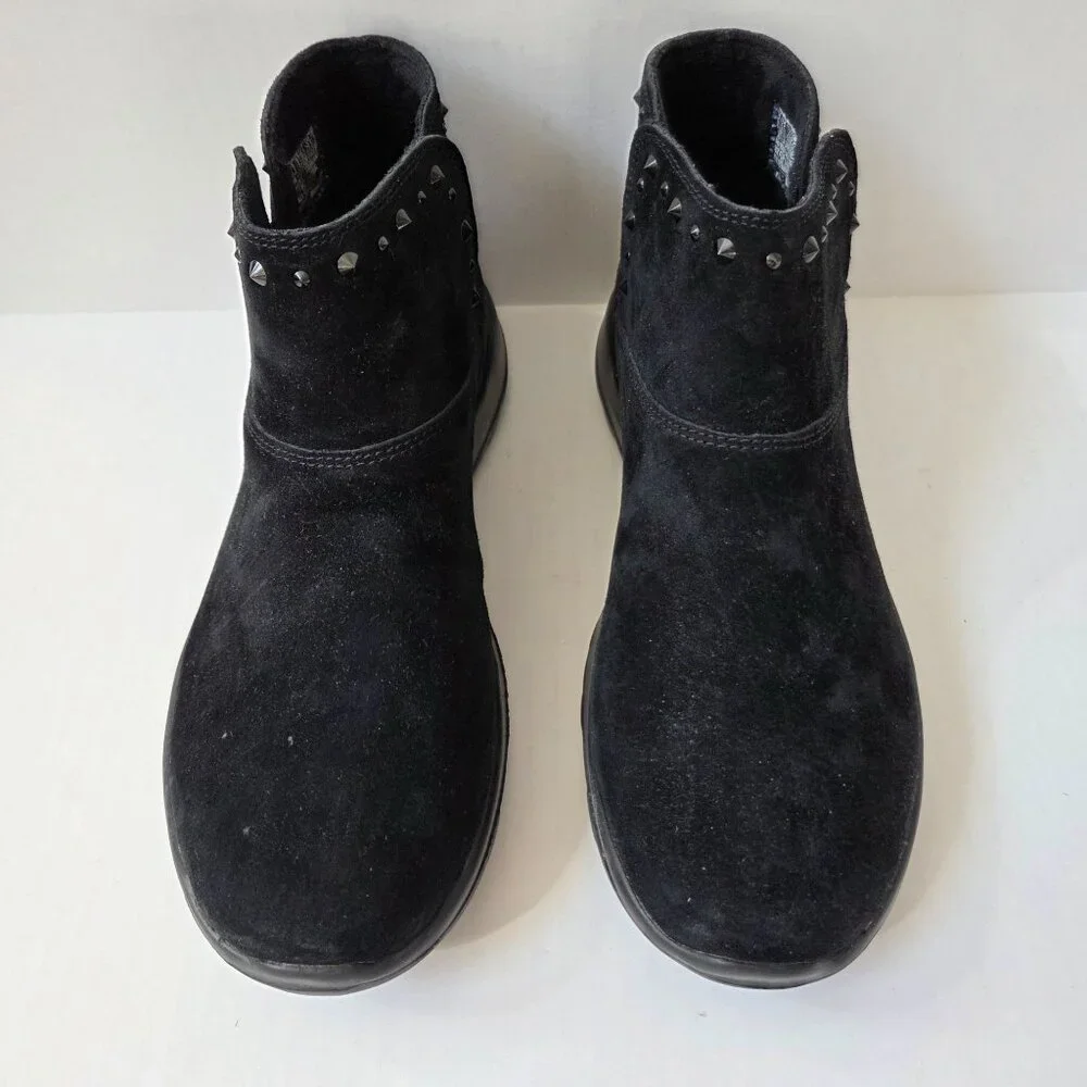 Skechers Boots Womens 9.5 Black Suede On the Go Walk Joy Studded Ankle Booties